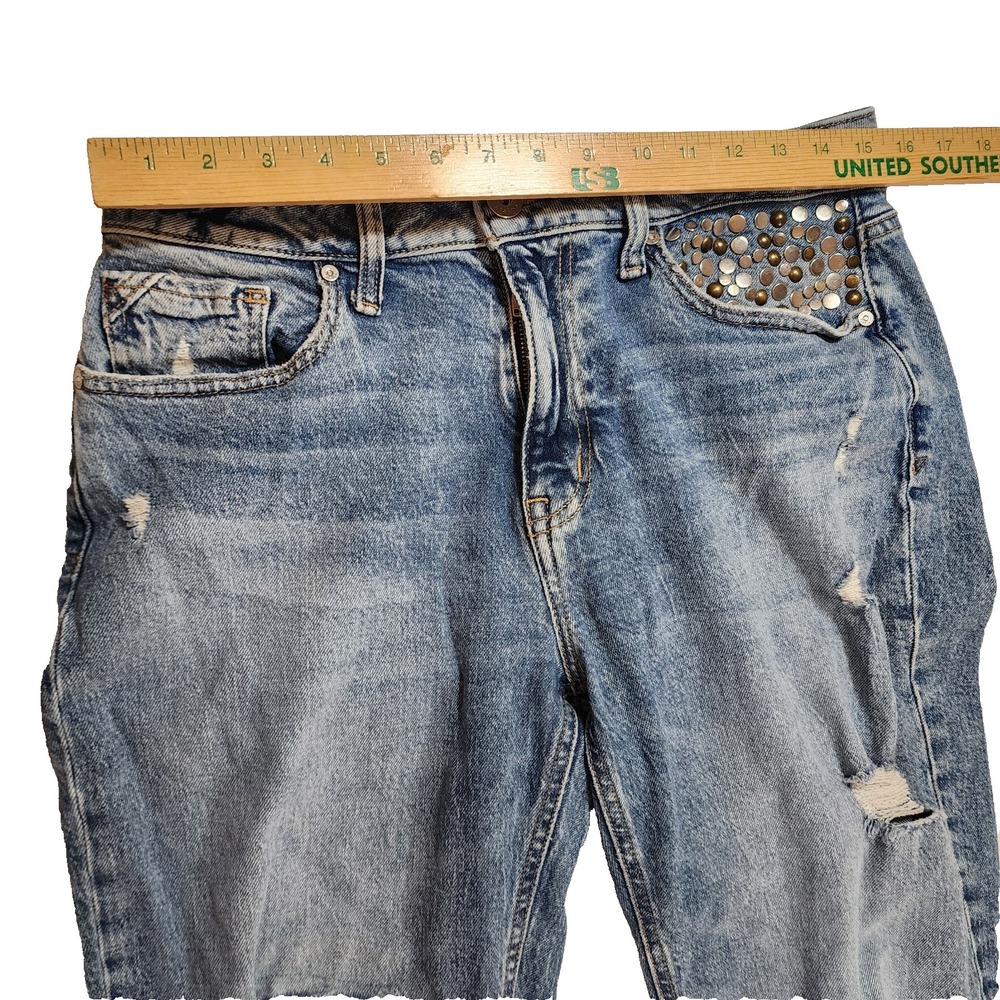 Edgely 90's High Rise Taper Studded Distressed Womens 10 Short Jeans - Picture 8 of 11